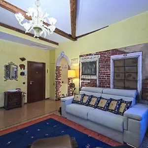 Residenza Sara , Venice Italy